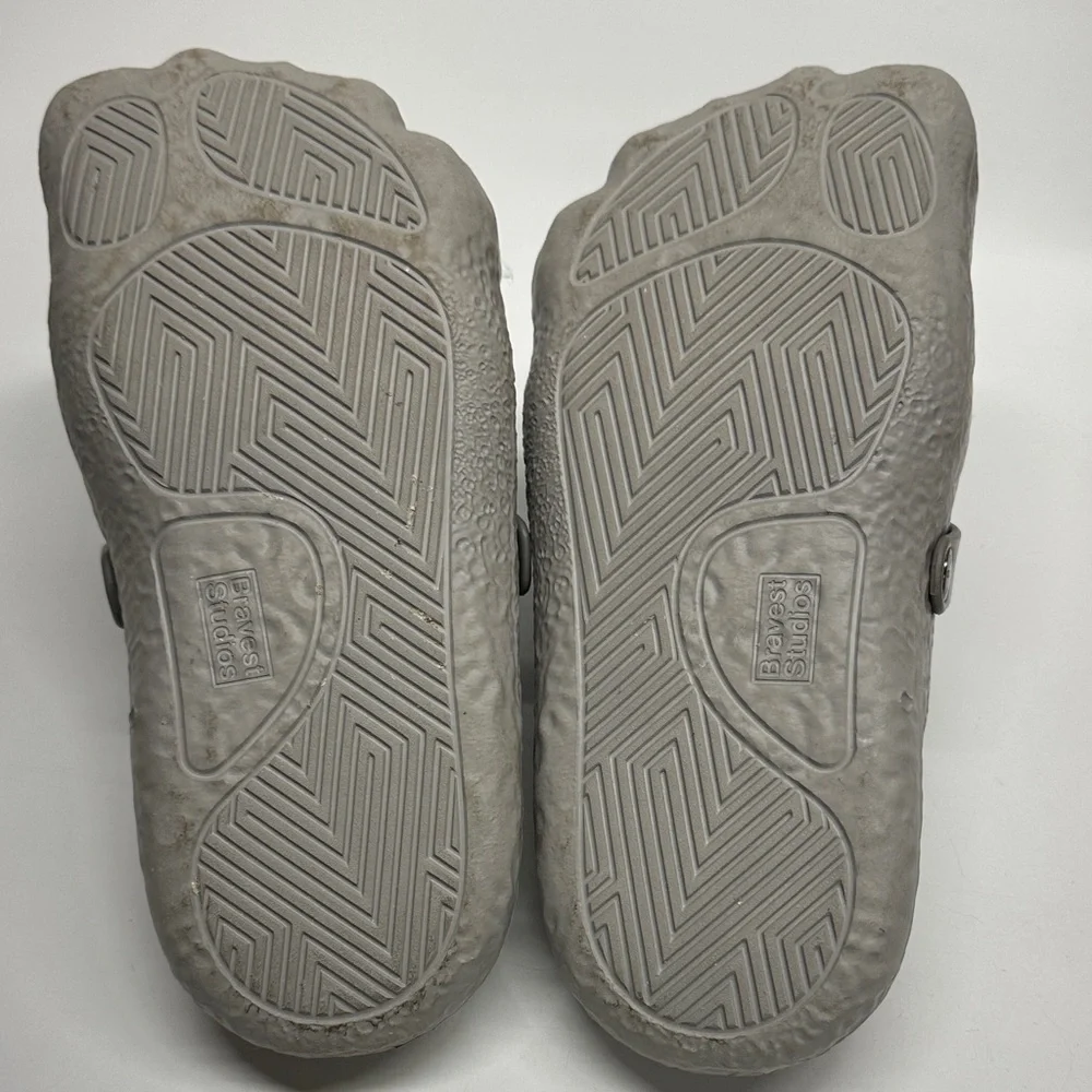 Bravest Studios x Kid Cudi Moon Clogs 15th Anniversary Man On Moon Men's Size 9